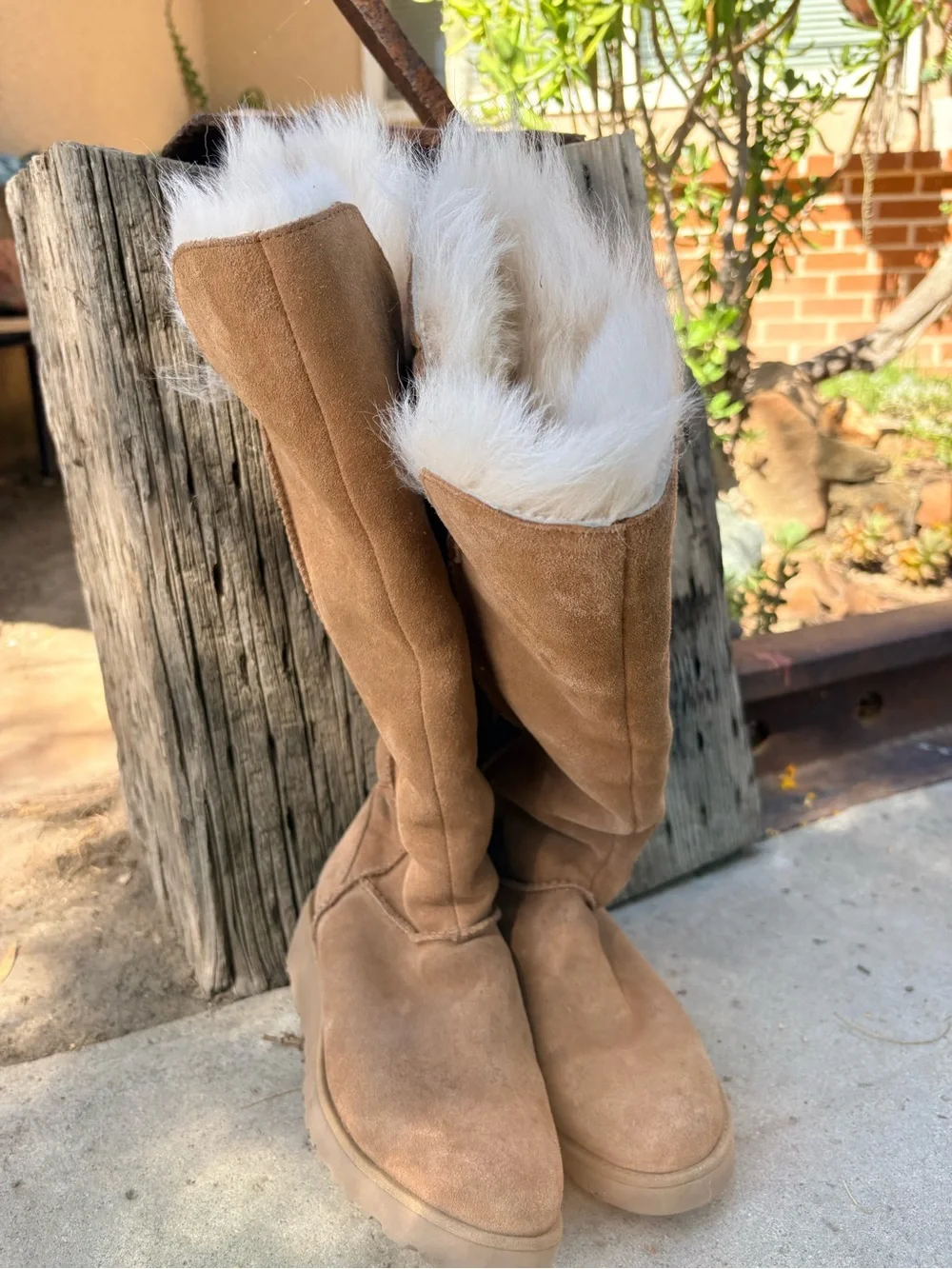 UGG Rosalind tall boots size 6